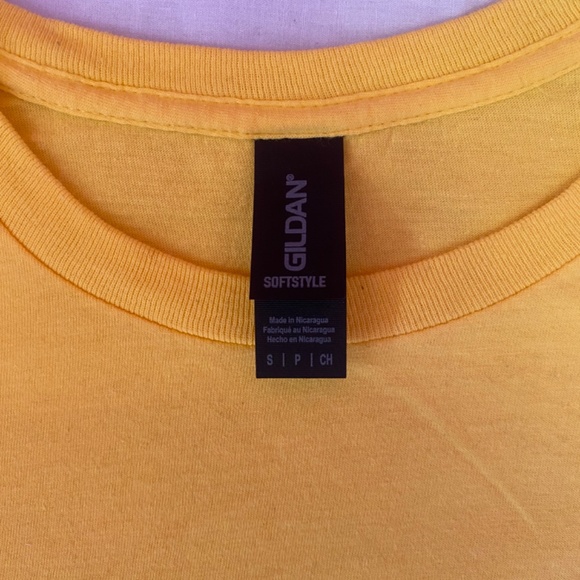 LGBTQ+ T-Shirt (Small) + 9 Pride Flags Bundle - Picture 6 of 8